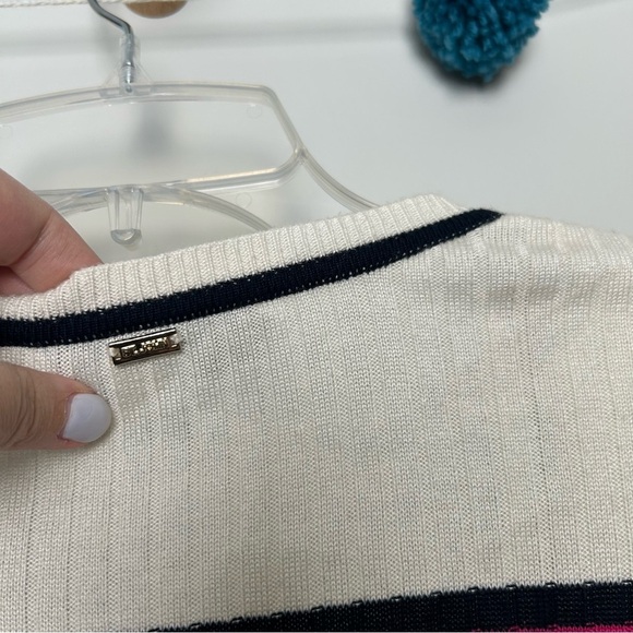 St. John Wool and Cashmere Blend Striped Ribbed Cardigan - Picture 8 of 9